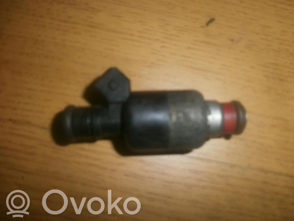Daewoo Espero Injector combustibil 