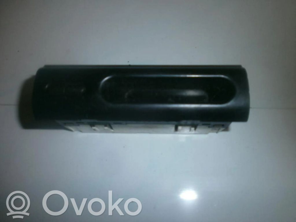 Ford Mondeo MK I Screen/display/small screen 