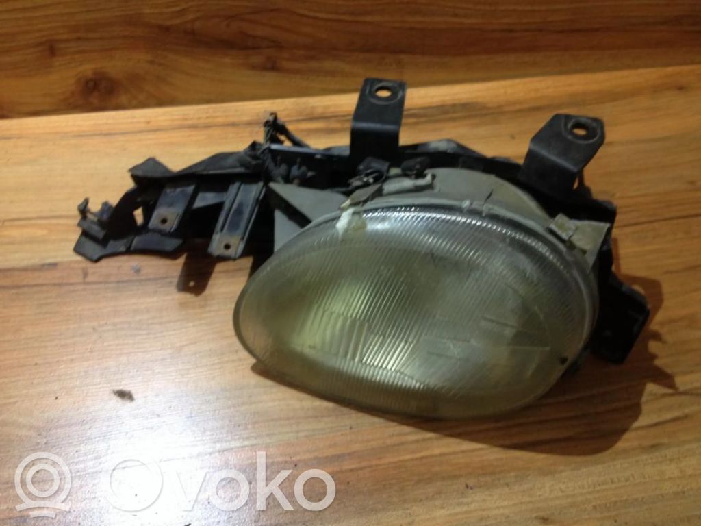 Headlight/headlamp   5952051,5952051