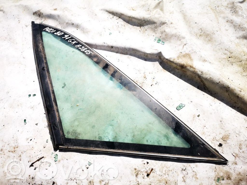 Rear side window