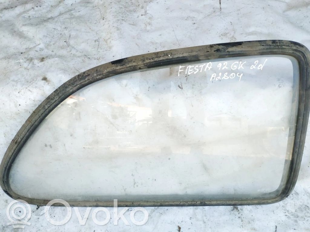 Rear side window