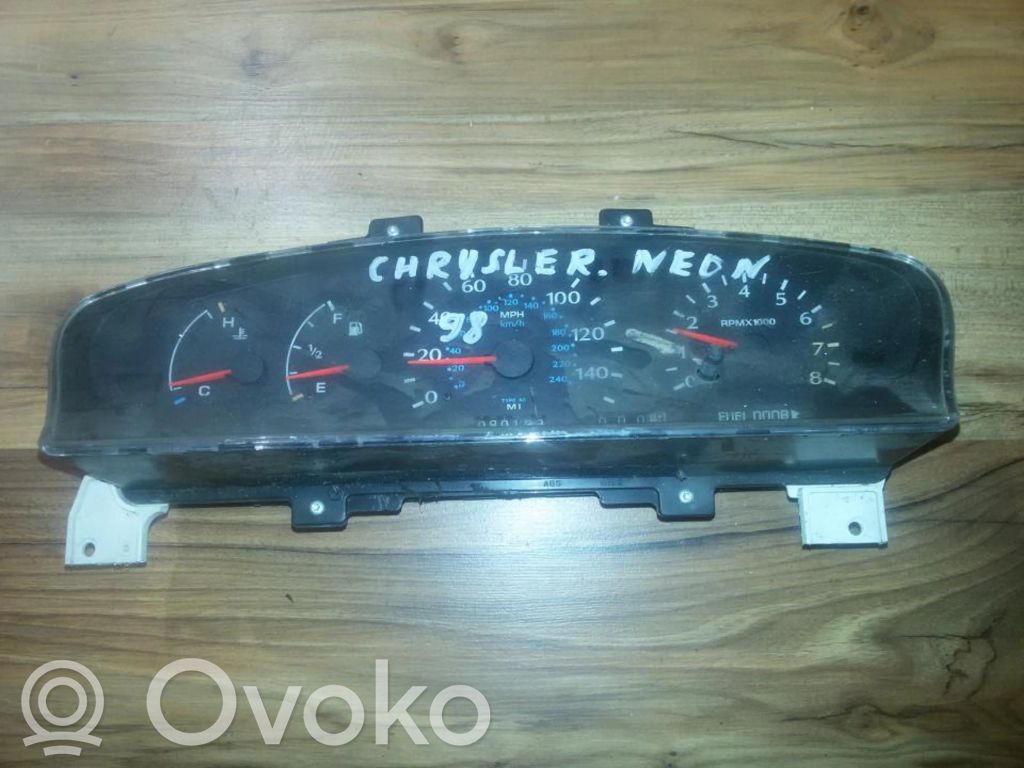 Chrysler Neon I Vitezometru (grup de instrumente) 