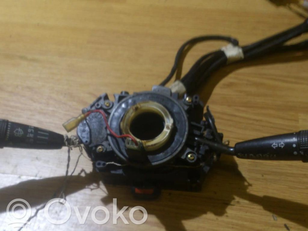 Subaru Impreza I Manetka / Przełącznik kierunkowskazów wycieraczek 