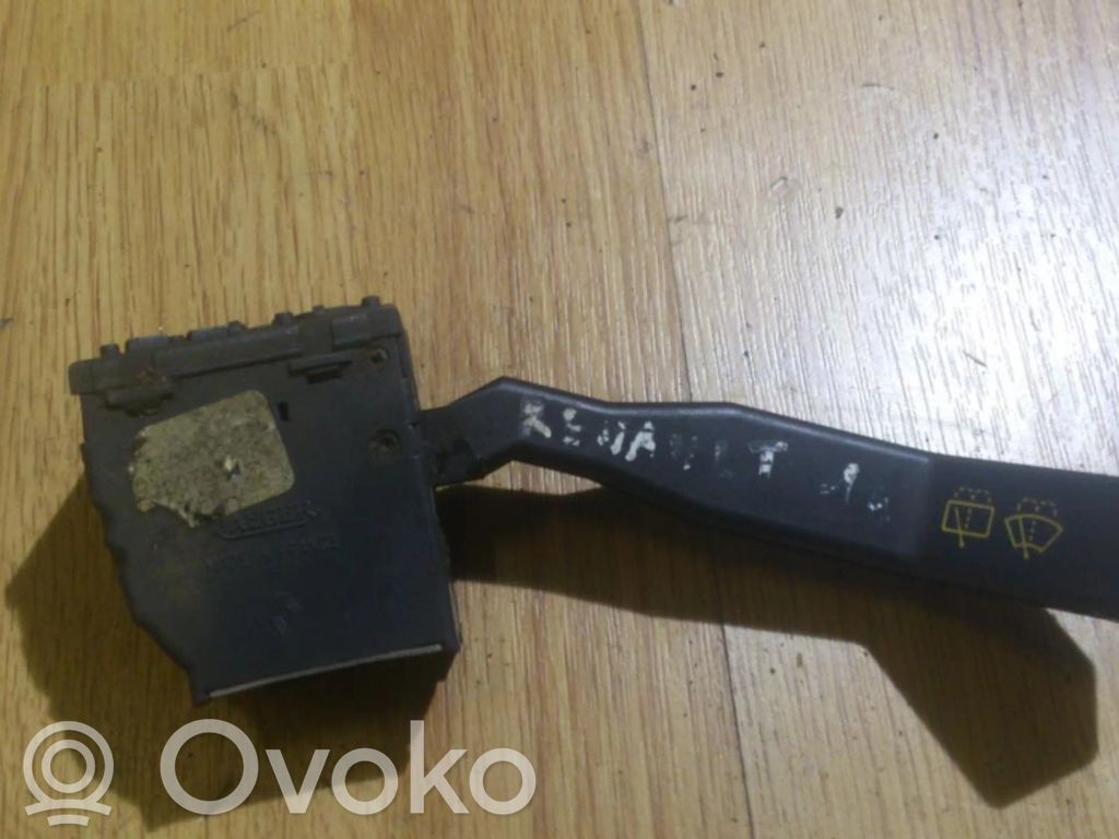 Wiper control stalk