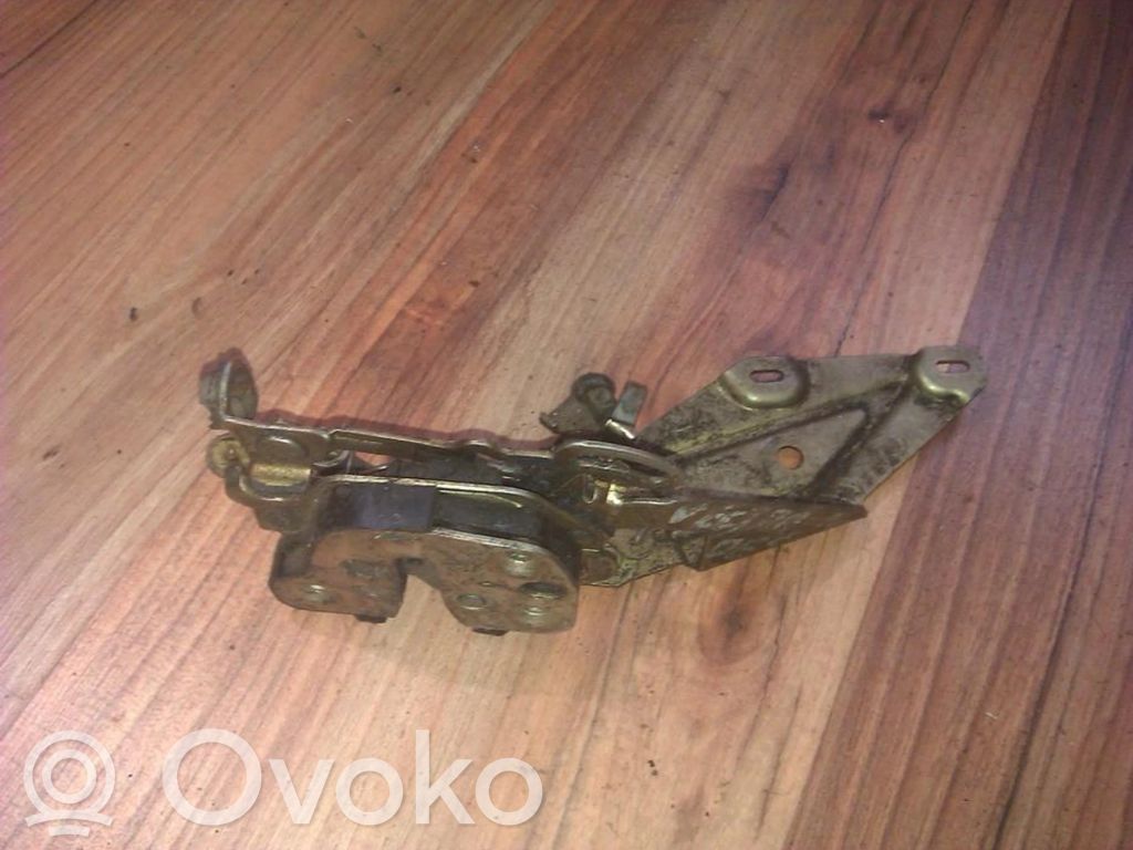 Opel Vectra A Etuoven lukko 