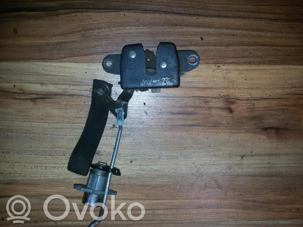 Tailgate/trunk/boot lock/catch/latch