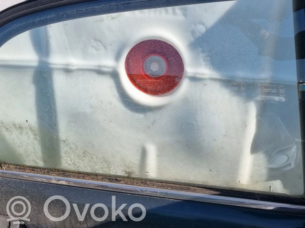Takaoven ikkunalasi