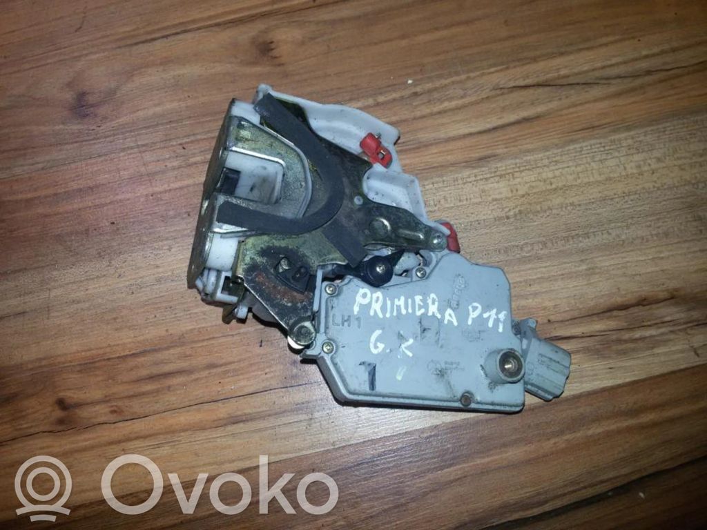 Cerradura de puerta trasera