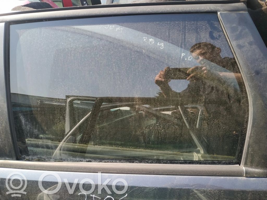 Geam ușă spate
