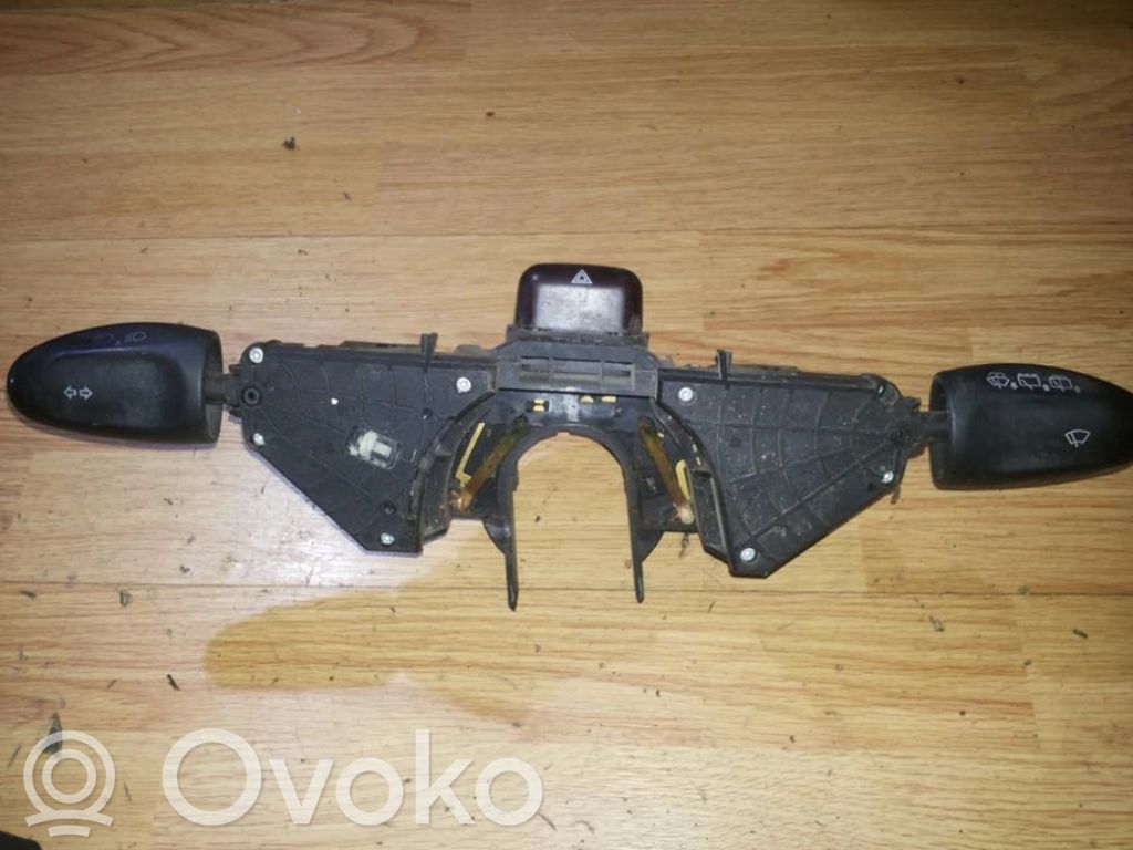 Ford Galaxy Leva/interruttore dell’indicatore di direzione e tergicristallo