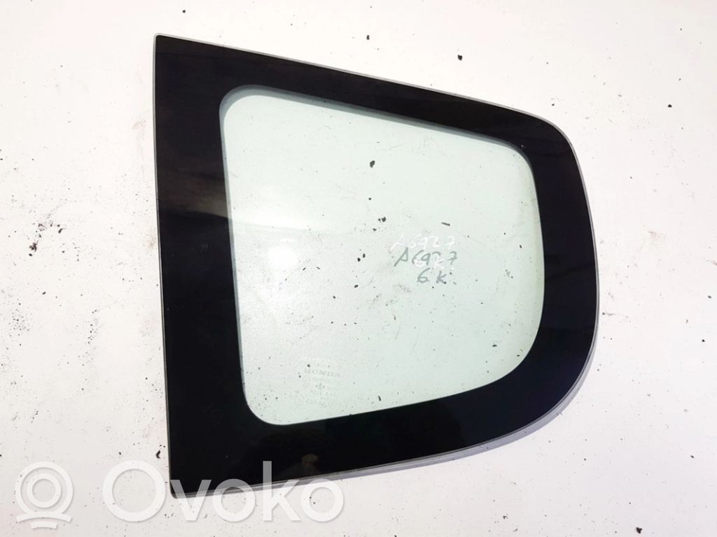 Rear side window