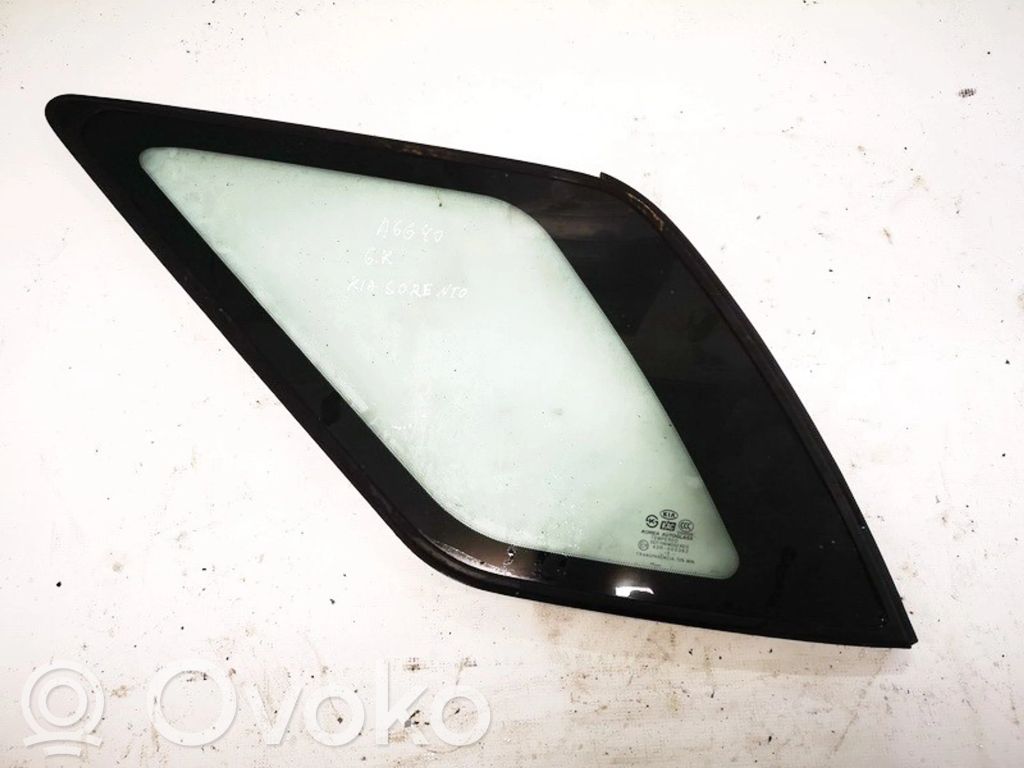 Rear side window