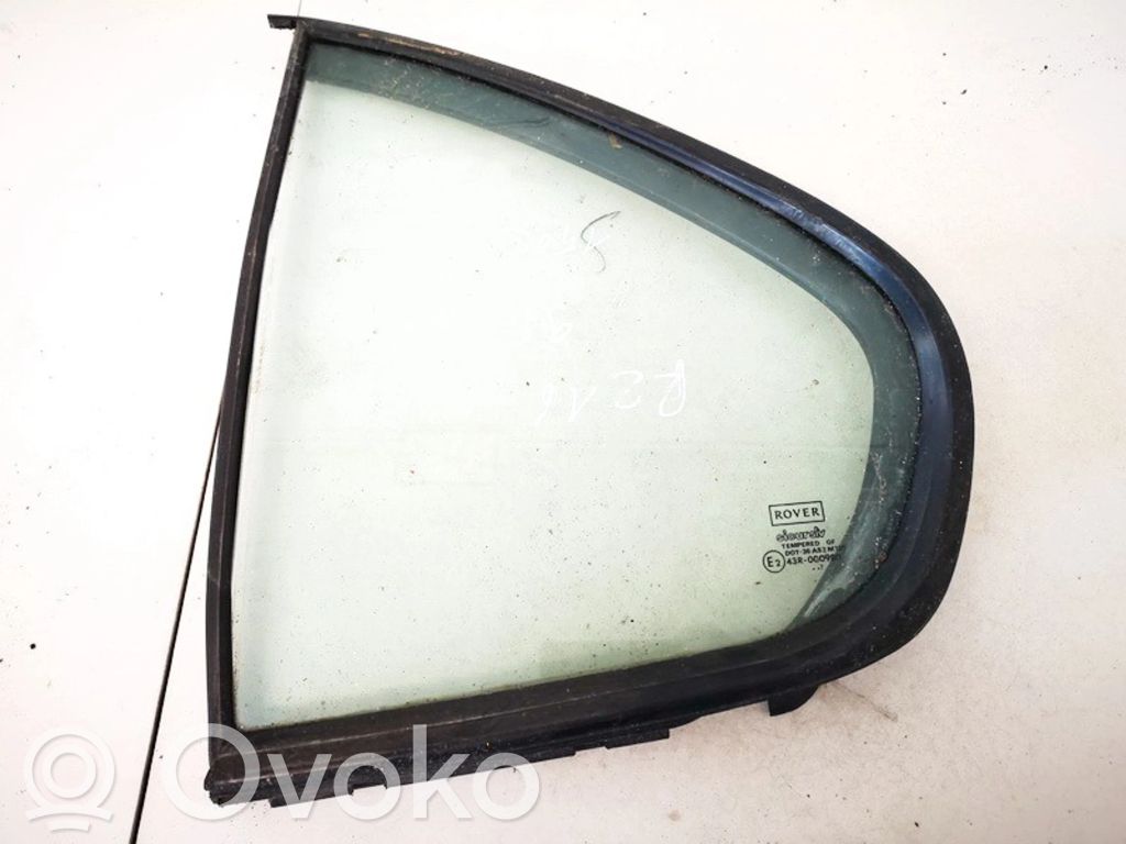 Ventanilla de ventilación de la puerta trasera