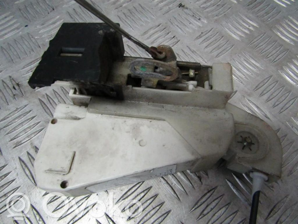 Ford Mondeo MK I Etuoven lukko 