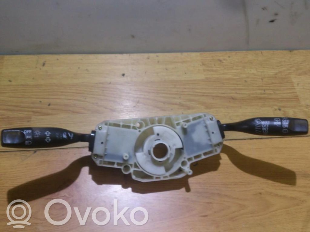 Honda HR-V Commodo, commande essuie-glace/phare 