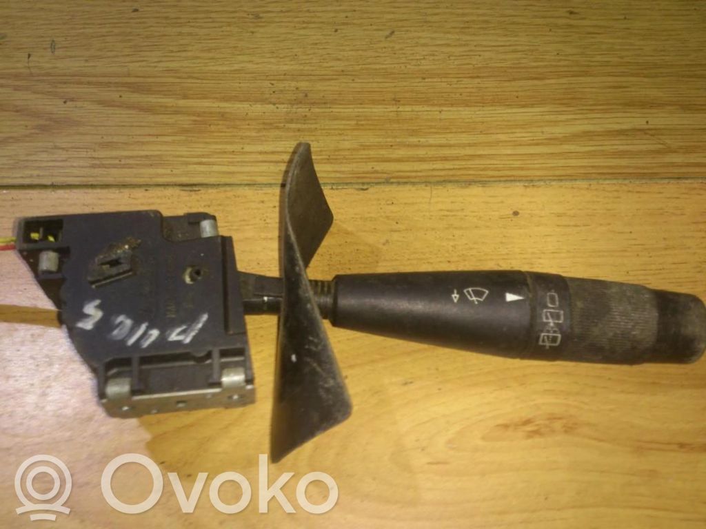 Pyyhkijän vipu