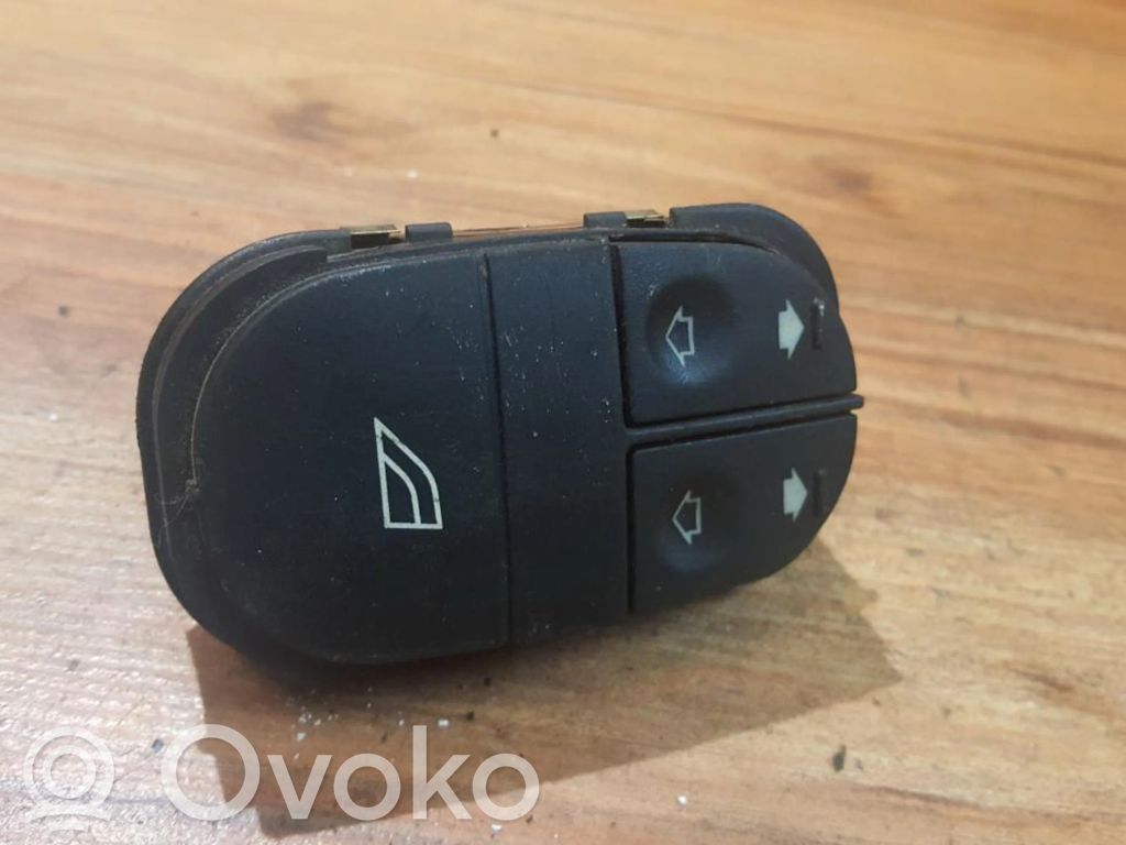 Comutator comandă geamuri electrice   93BG14529BA,93BG14529BA