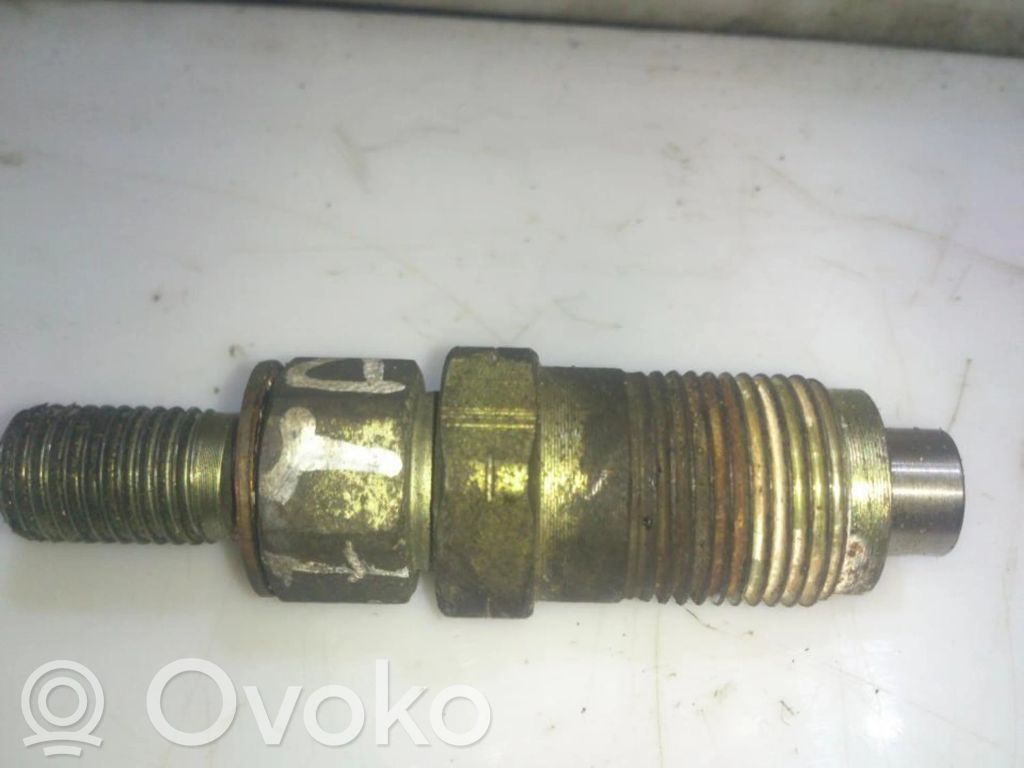 Inyector de combustible