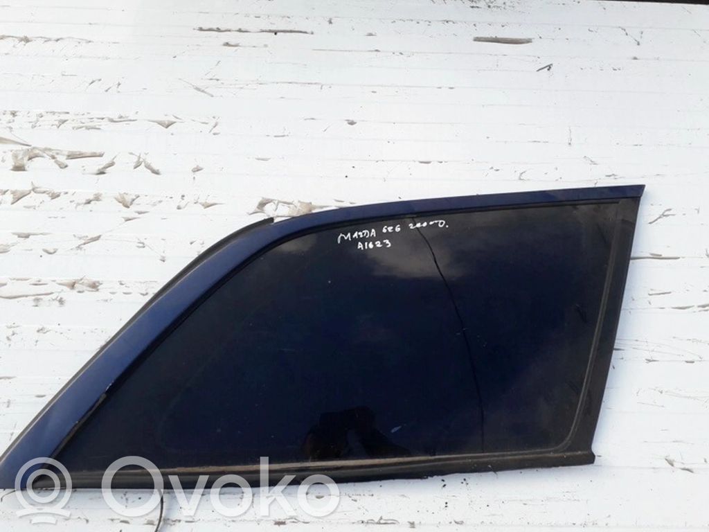 Rear side window