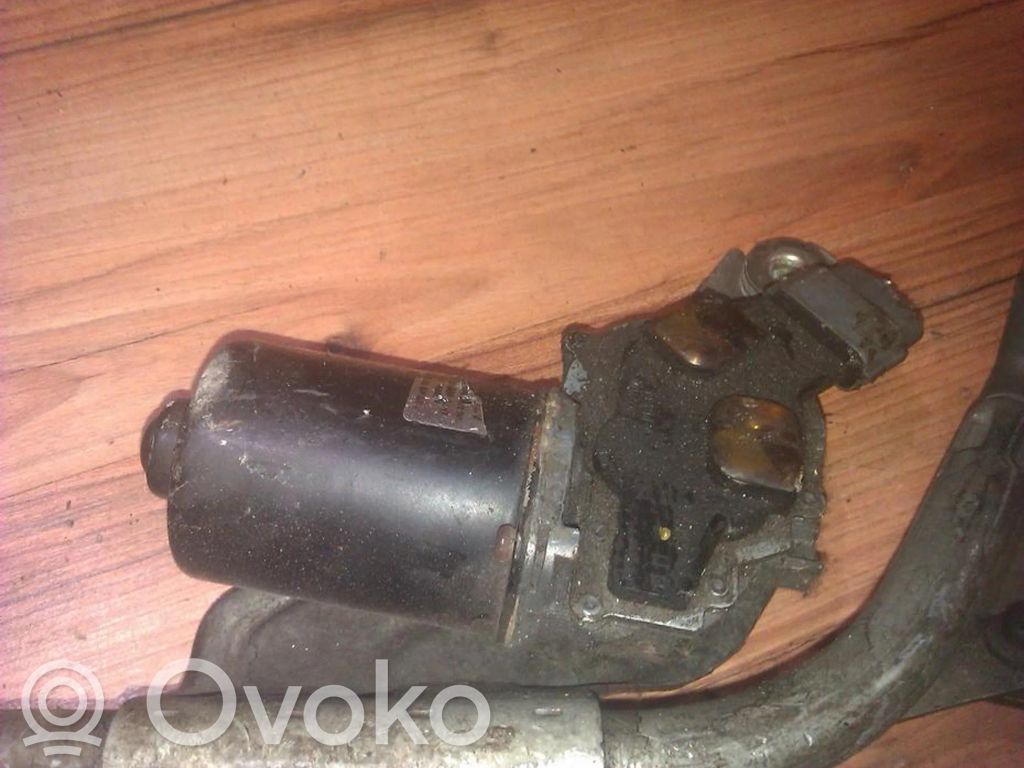 Nissan Almera N16 Silniczek wycieraczek szyby przedniej / czołowej