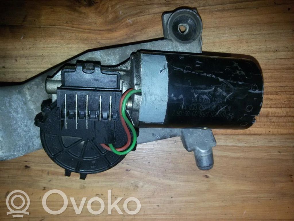 Motor del limpiaparabrisas   0390241362,0390241362