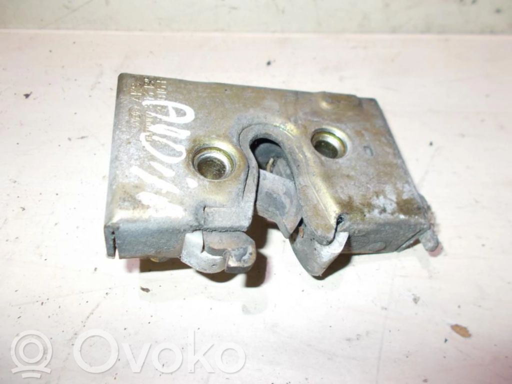 Audi 80 90 B3 Takaoven lukko 