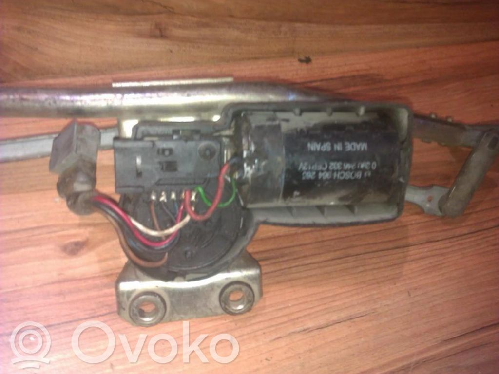 Renault Clio I Wischermotor 