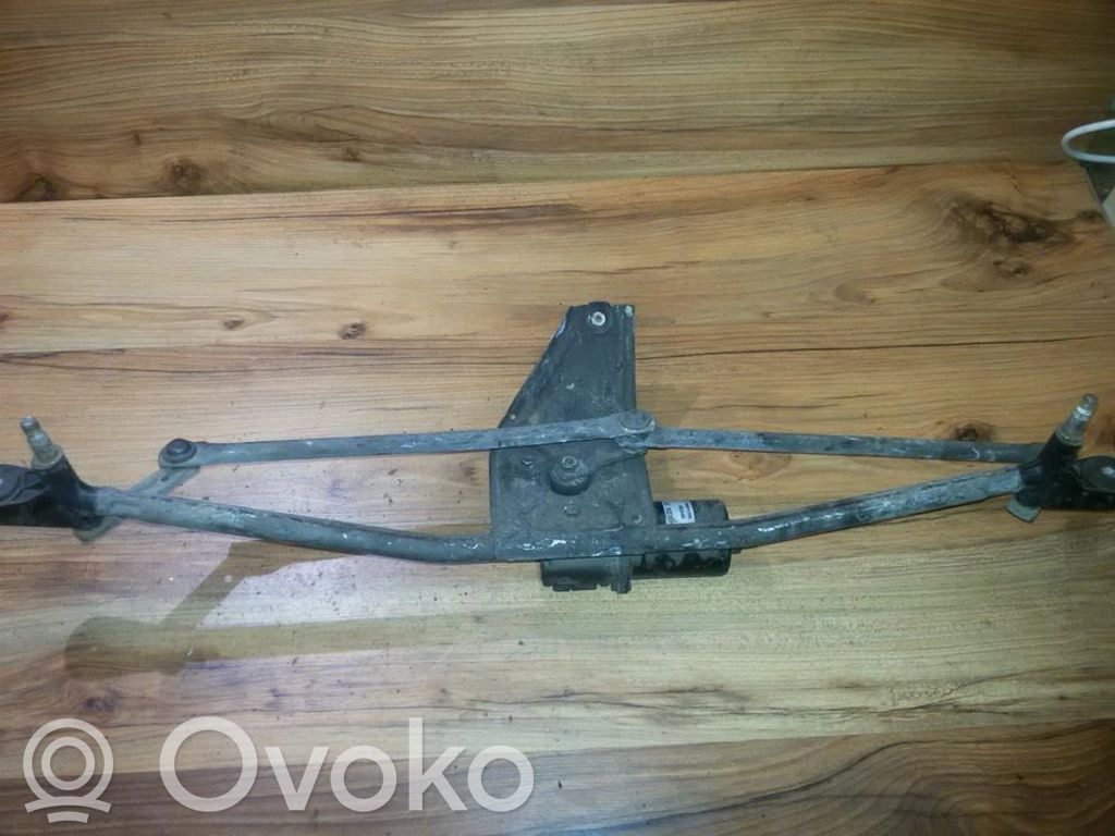 Motor și paralelogram ștergător parbriz