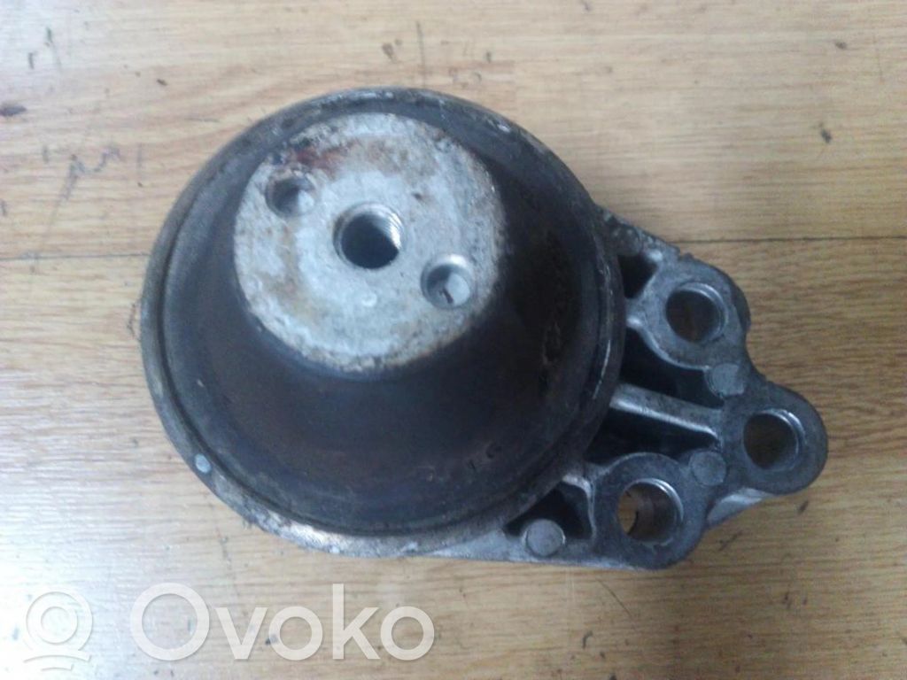 Ford Fiesta Moottorin kiinnikekorvake 