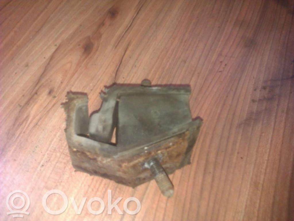 Renault Megane I Suport tampon motor 