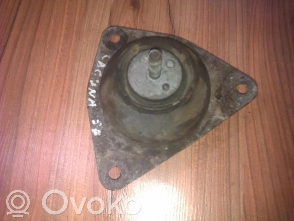 Engine mount bracket   7700414099,7700414099