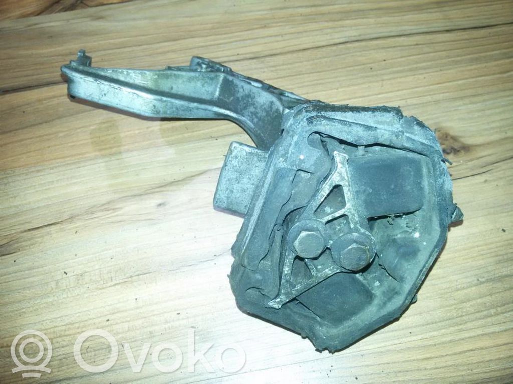 Opel Astra F Engine mount bracket 