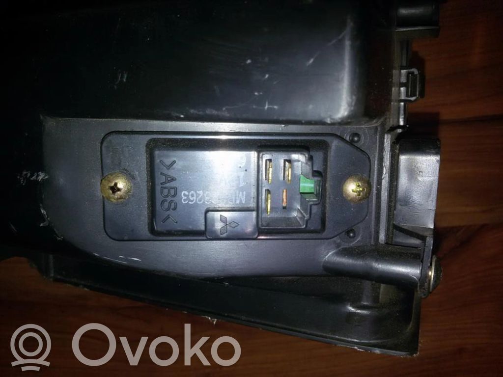 Mitsubishi Galant Motor aerotermă/rezistor ventilator 