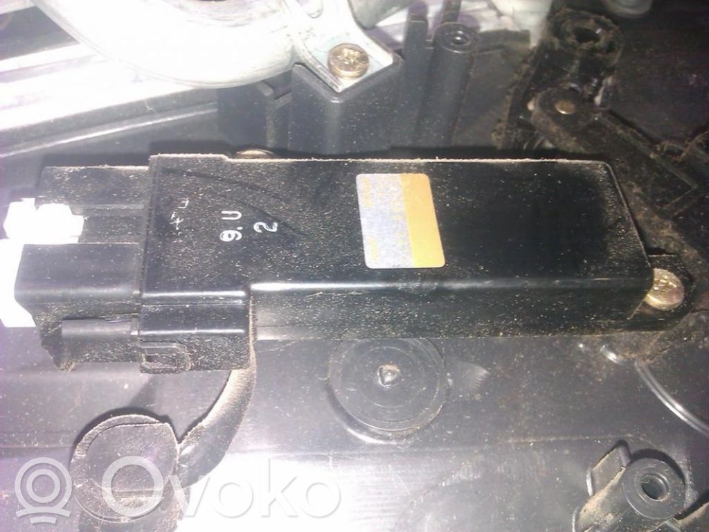 Mitsubishi Space Wagon Interior temperature sensor 