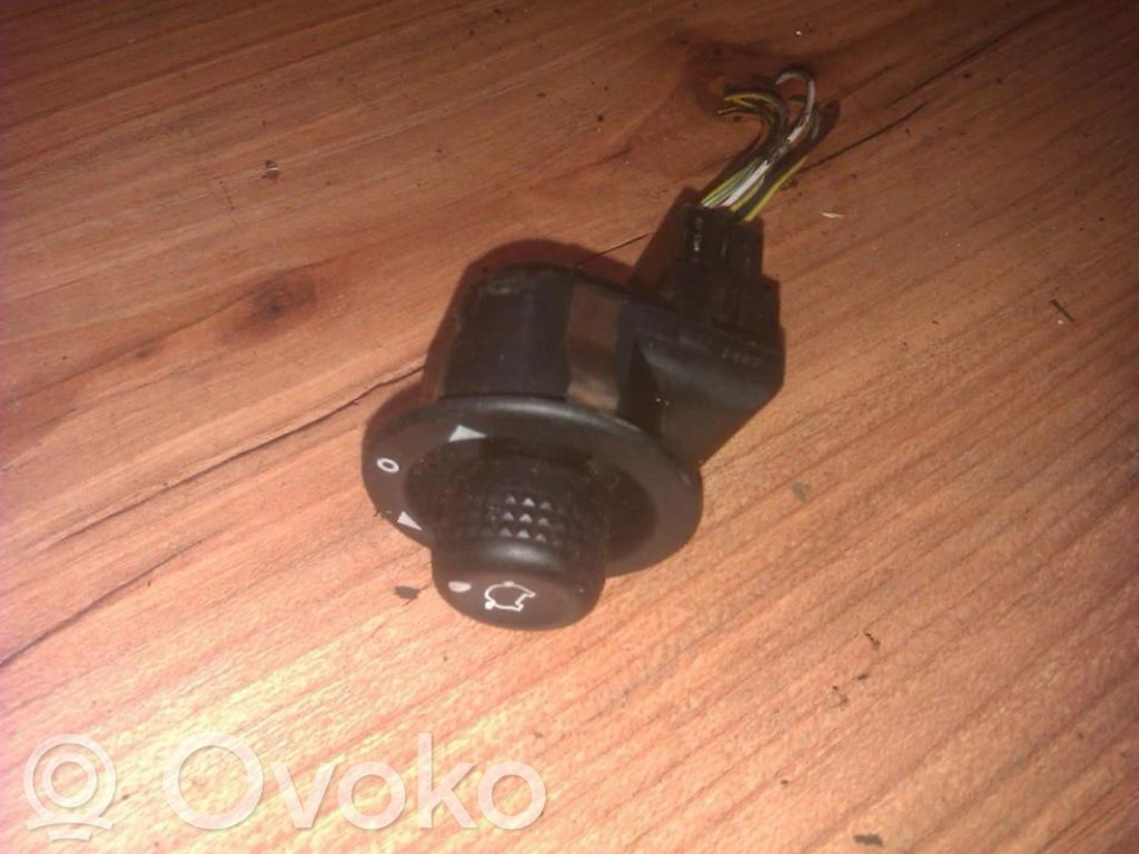 Interruptor del espejo lateral   93BG17B676BB,93BG17B676BB