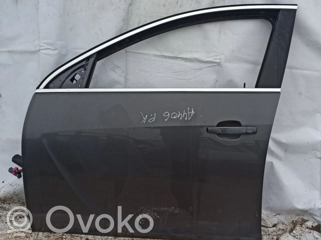 Porte avant   PILKA,PILKA