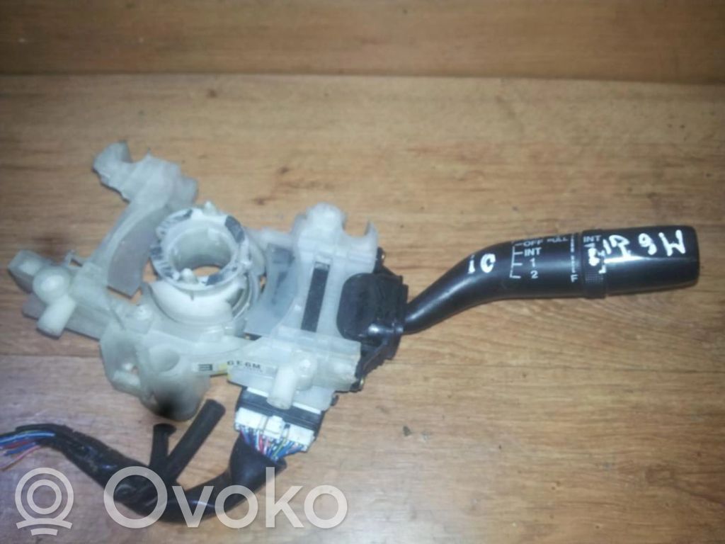 Mazda 626 Palanca de control del limpiaparabrisas 