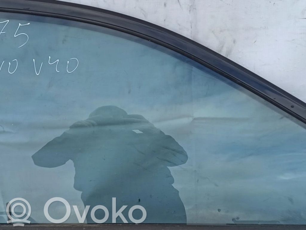 Volvo S40, V40 Vitre de fenêtre porte avant (4 portes) 