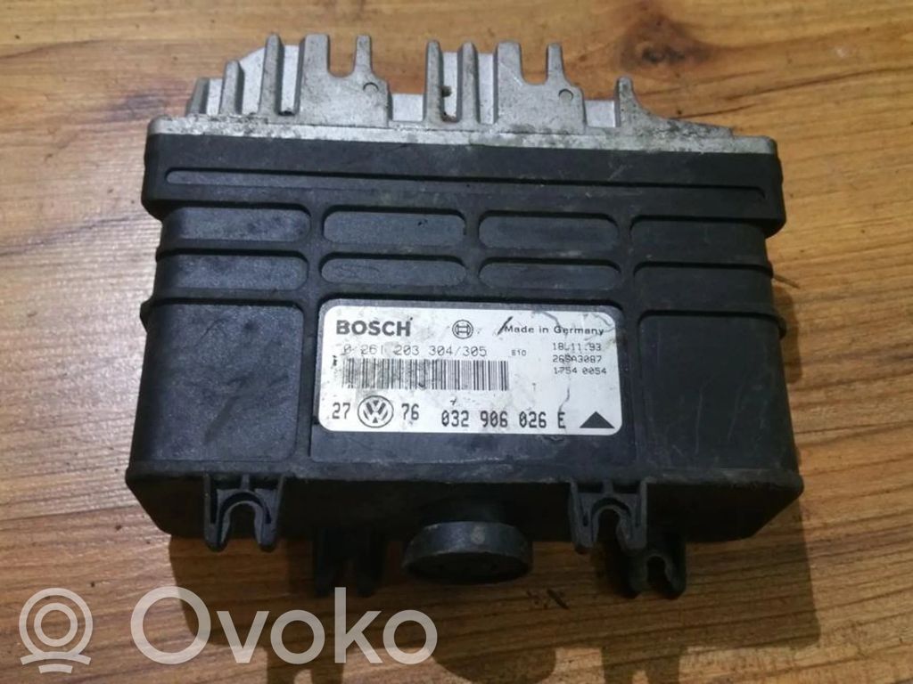 Engine control unit/module   0261203304,0261203305,0261203304,0261203305,032906026E,17540054,26SA3087