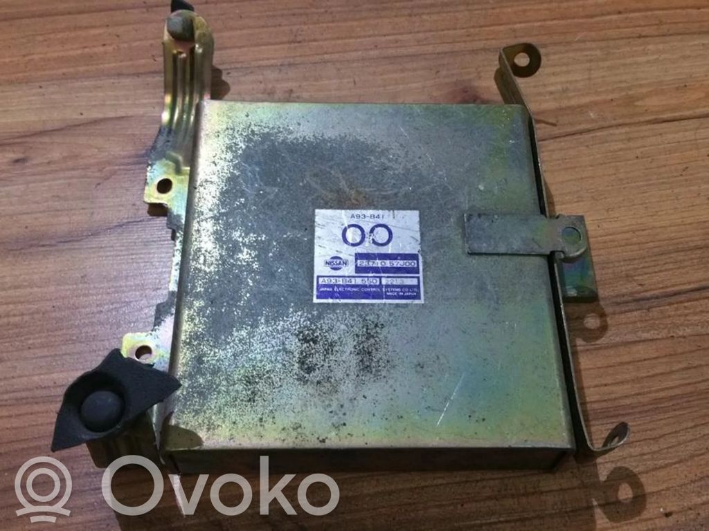 Nissan Primera Engine control unit/module 
