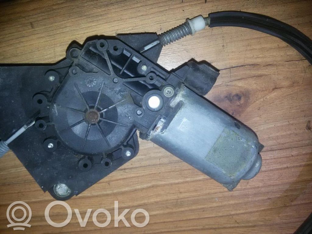 Alfa Romeo 156 Motorino alzacristalli della portiera posteriore