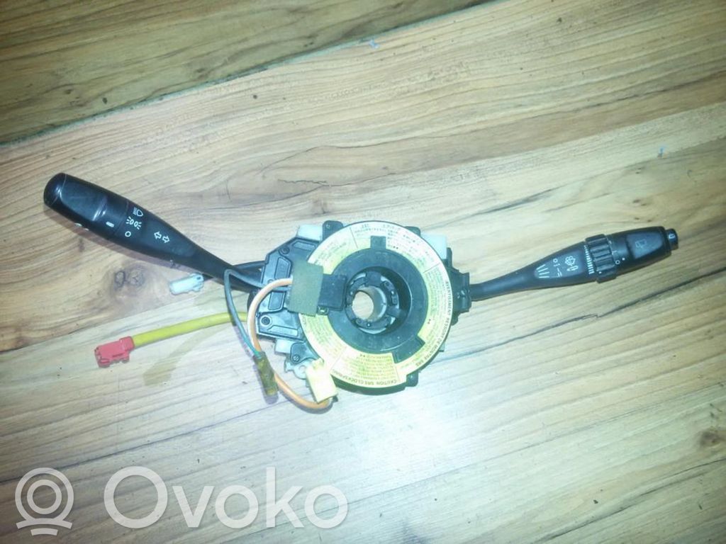 Mitsubishi Carisma Leva/interruttore dell’indicatore di direzione e tergicristallo 