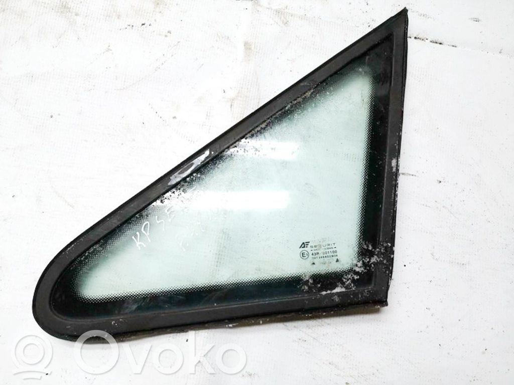 Front triangle window/glass