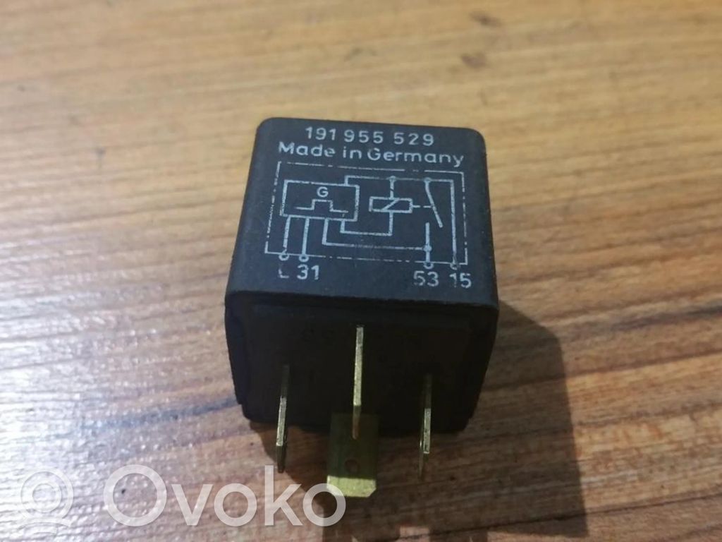 Otros relés   191955529,5WG00571900,191955529,5WG00571900,5WG00571900