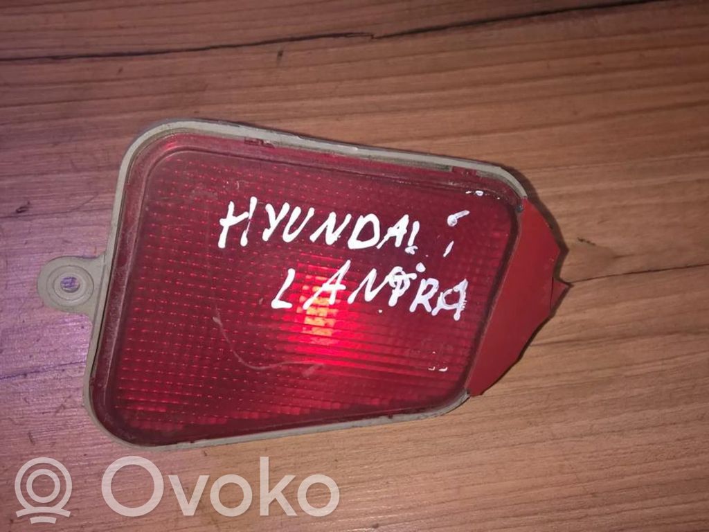 Hyundai Lantra I Feu antibrouillard arrière 