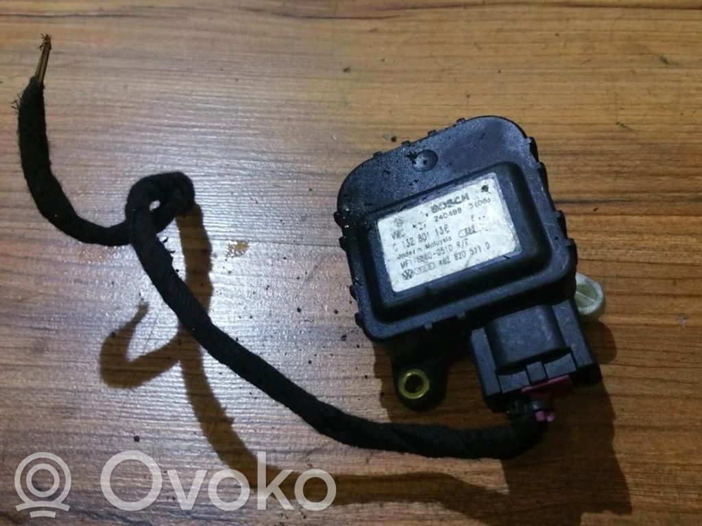 Audi A6 S6 C5 4B Motor/actuator clapetă aer 