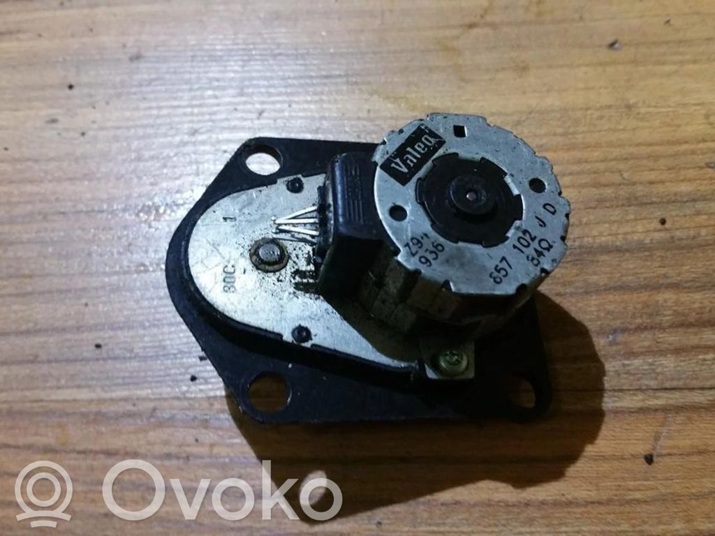 Motor/actuator clapetă aer   657102JD,Z94936,657102JD,Z94936