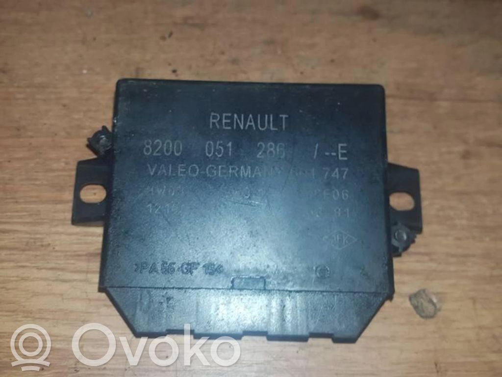 Unitate/modul de comandă parcare PDC   8200051286,121002N,121002N,8200051286