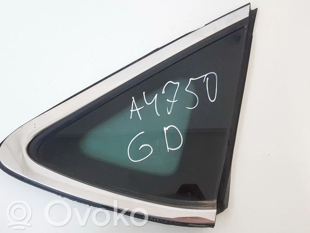 Rear side window