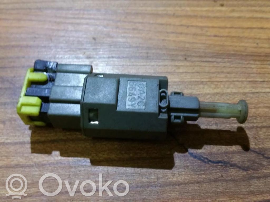 Interruptor sensor del pedal de freno   GA2C6649Y,GA2C6649Y